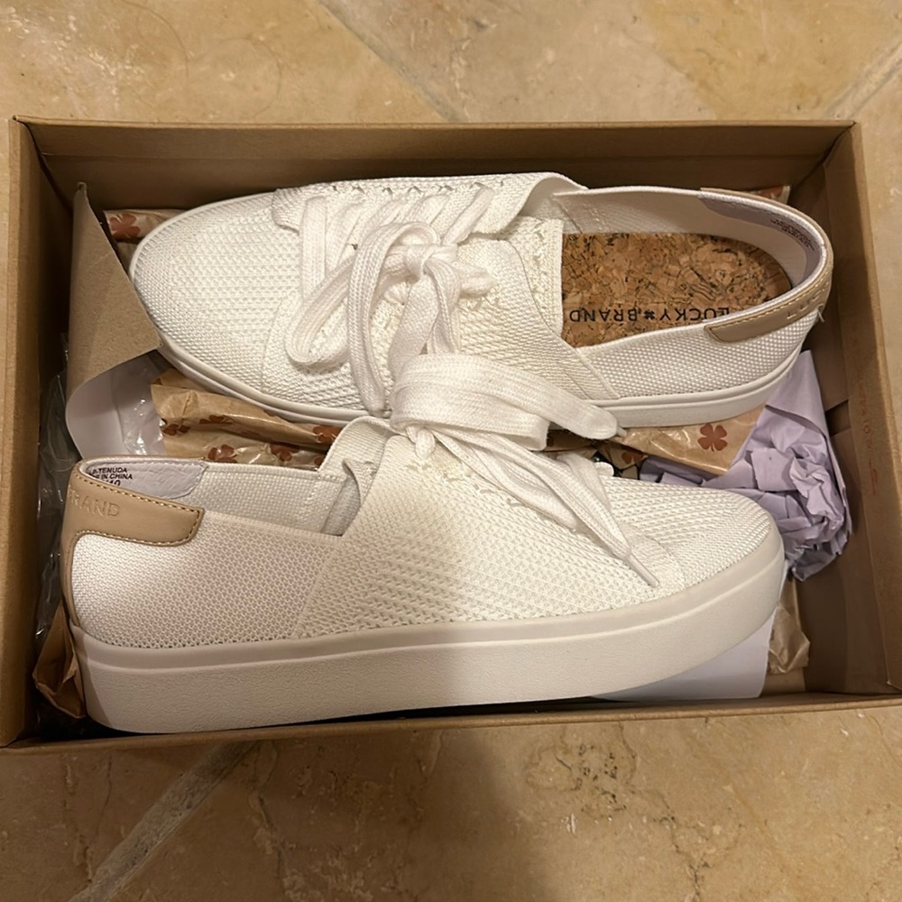 Lucky Brand White LP-TENUDA Sneakers